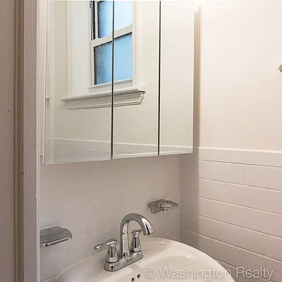 Rented by Washington Realty Corp. | media 31