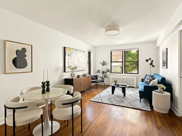 157 E 18th St #4A, New York, NY 10003