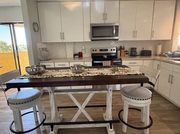 6475 W Oakland Park Blvd APT 401, Fort Lauderdale, FL 33313