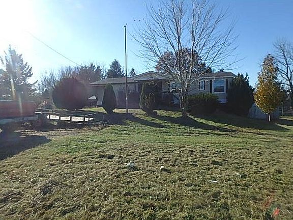 2nd image of 127 Hammondville St
