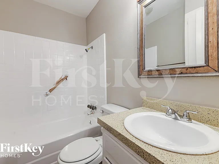 2029 Willow Ln — Photo 17
