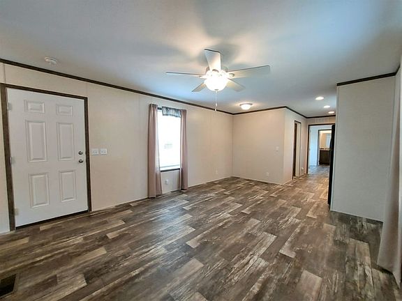 3rd image of 527 Del Vista Dr