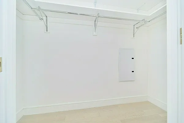 Rented by Compass | media 23