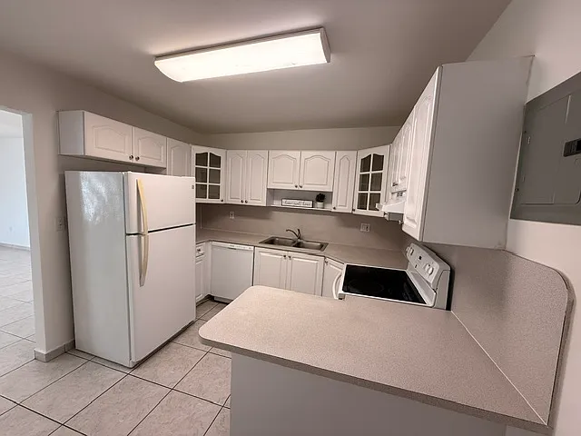 3480 SW 25th Ter #3480 — Photo 4