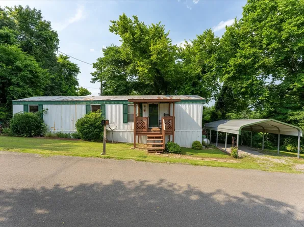 116 Landiss Ave, Cumberland City, TN 37050