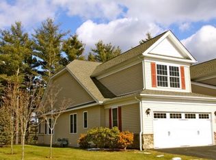 30 Watkins Dr #30, Newtown, CT 06470