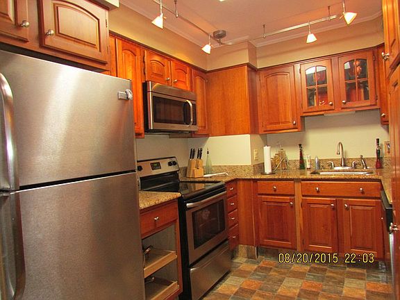3rd image of 5 Briarwood Cres