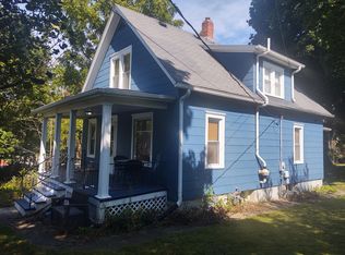 43 N 11th St, St Charles, IL 60174