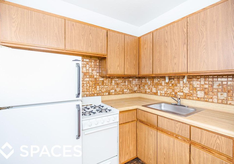 1st image of 739 W Belmont Ave APT 115