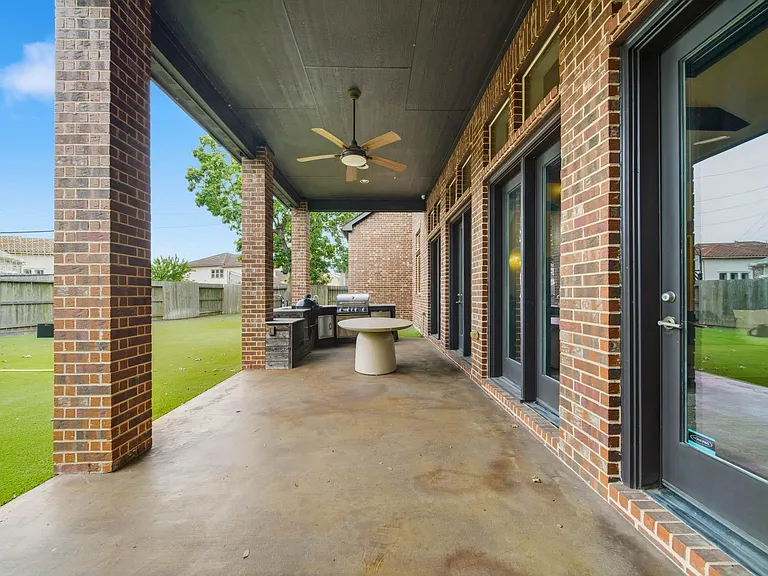 5735 Genoa Springs Ln — Photo 39
