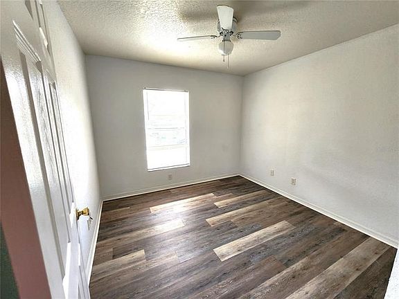 5th image of 16111 SW 35th Court Rd