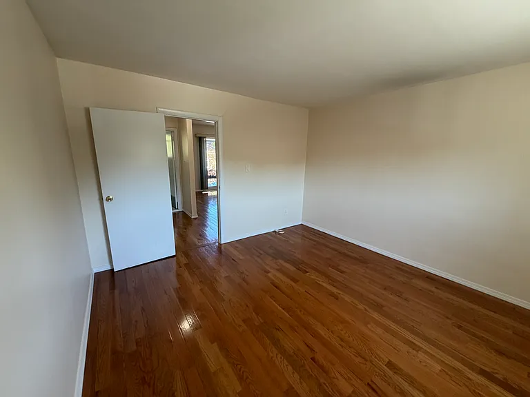 28 Westgate Rd #5 — Photo 5