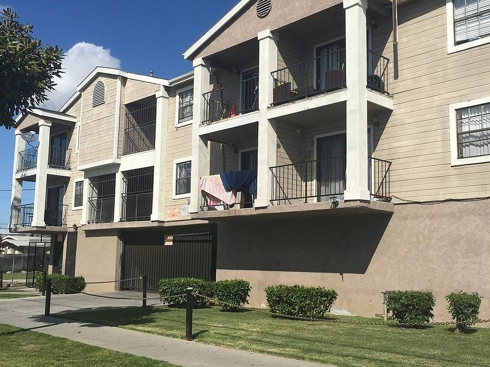 1st image of 920 Martin Luther King Jr Ave APT 305