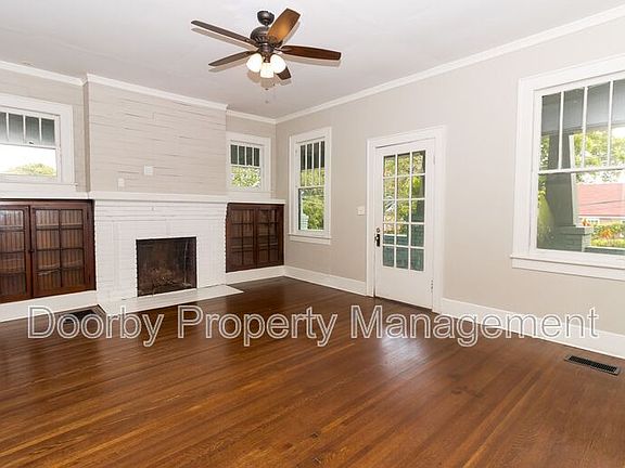 2nd image of 2300 Elmendorf St