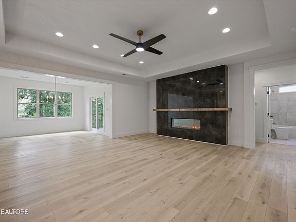 4th image of 239 Ootsima Way