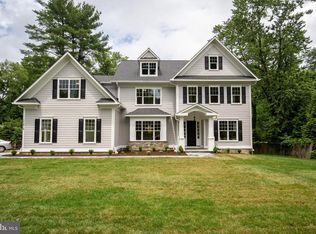 11619 Danville Dr, North Bethesda, MD 20852