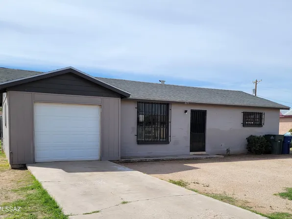 809 W Calle Bocina, Tucson, AZ 85756