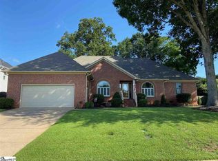 108 Brushy Meadows Dr, Greer, SC 29650