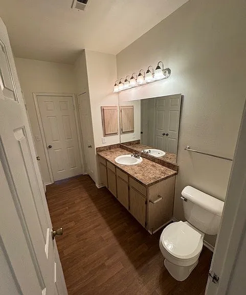 Wesley St. James Apartments at Sandy Springs — Photo 174