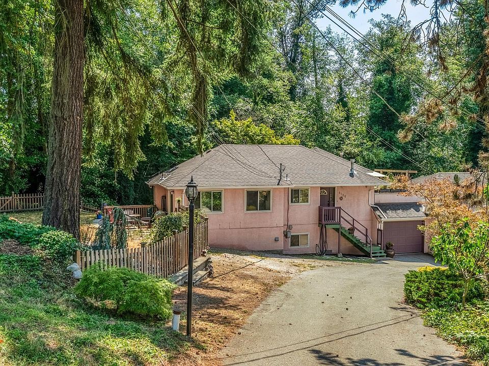 1st image of 6136 Marine Dr