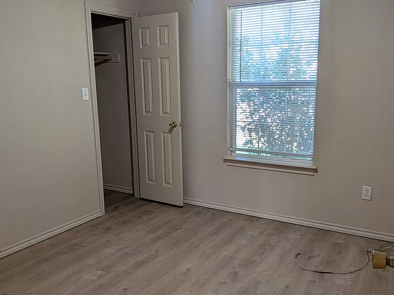 6205 S Lakeside Hills Ct — Photo 8