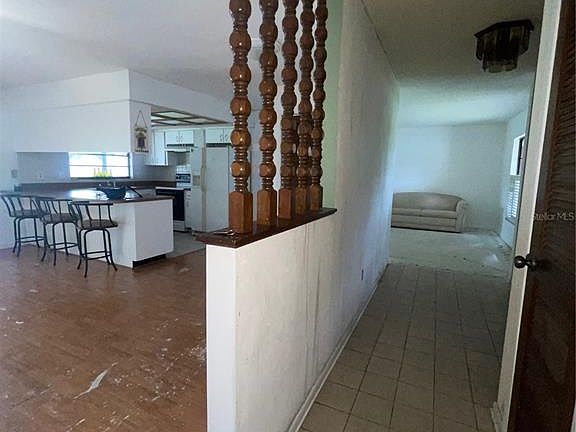 4th image of 7250 WOODBROOK DR