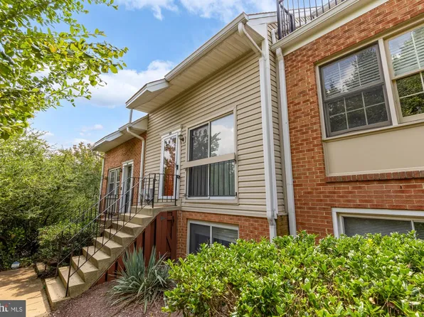 48 N Bedford St #48B, Arlington, VA 22201