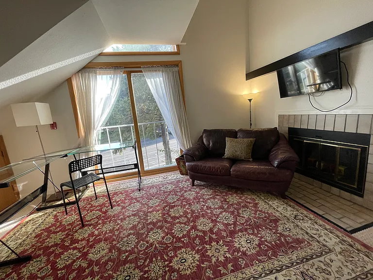531 Donofrio Dr #8 — Photo 8