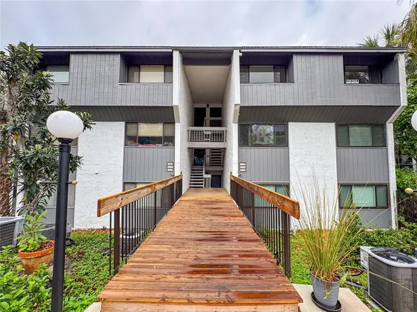 2664 SW 14th Dr #325, Gainesville, FL 32608