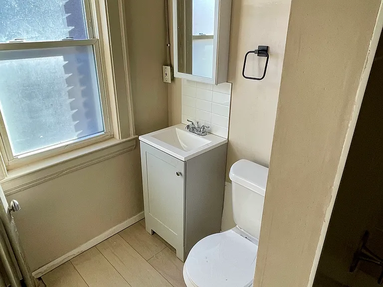 11871 Lake Ave — Photo 6