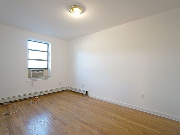 5th image of 511 E 6th St #5RR
