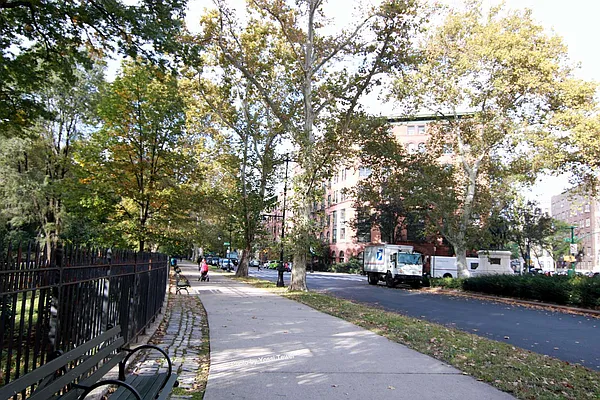 Rented by Uptown Flats LLC | media 10