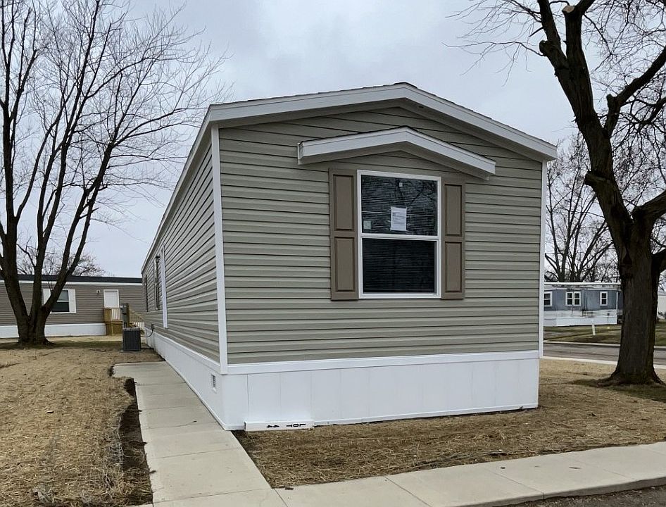 1st image of 2420 Aberdeen Dr