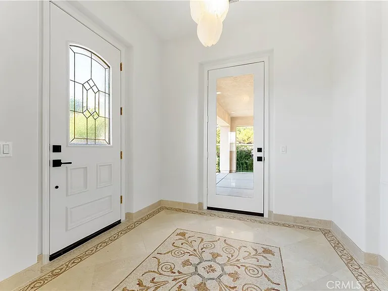 4116 Dakota Dr — Photo 4