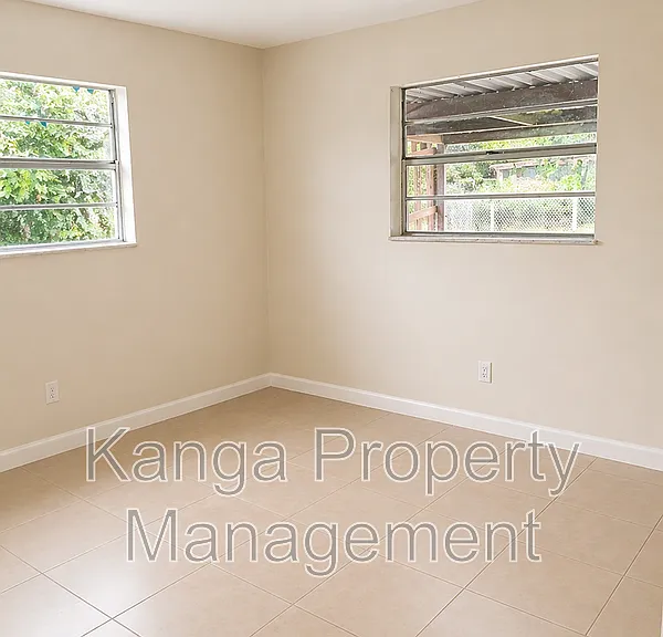 4317 Cocoanut Rd — Photo 7