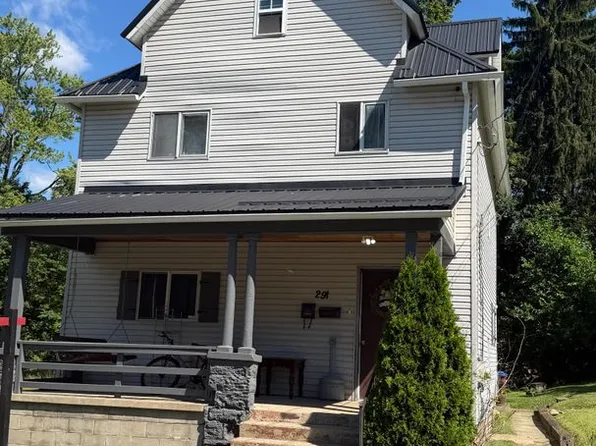291 N Liberty St, Sharon, PA 16146