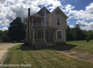 407 W River Rd N, Elyria, OH 44035