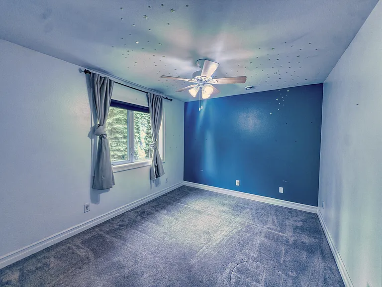 1850 Osborn Ct — Photo 32