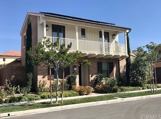 210 Canvas, Irvine, CA 92620