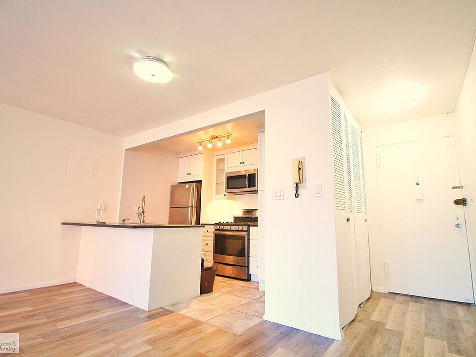 1st image of 220 E 60th St APT 8L