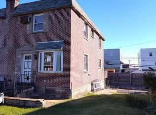 819 Grant Rd, Folcroft, PA 19032