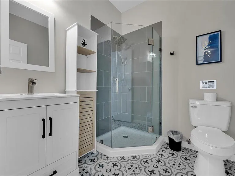 947 Palmetto Ave SW — Photo 8