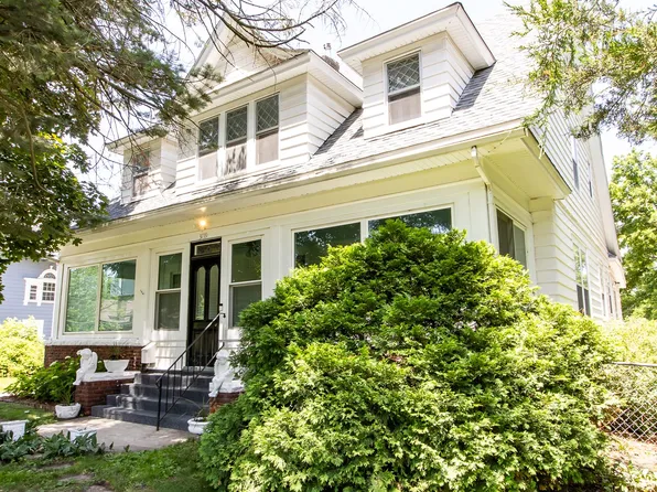 3719 Cottage Grove Ave, Des Moines, IA 50311