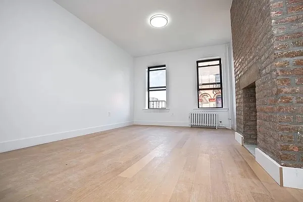 Rented by REAL New York | media 8