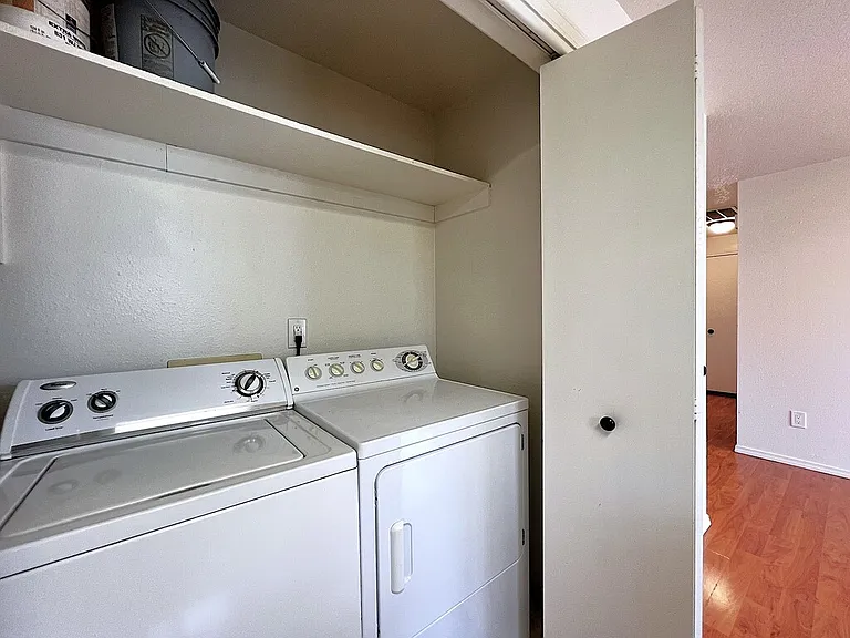 1318 S Michigan Ave — Photo 13