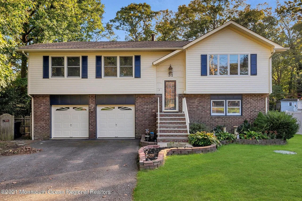 4 bed, 1814 sqft, $3,600 — Photo 2
