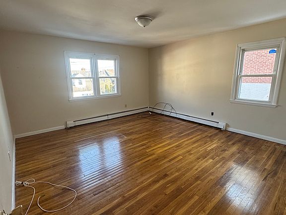 5th image of 283 Mary Lou Ave #A
