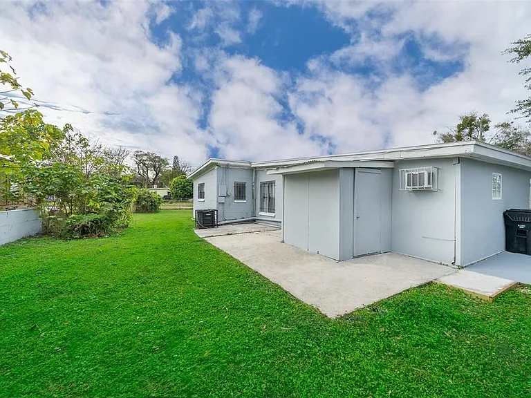 1213 Lawne Blvd — Photo 18