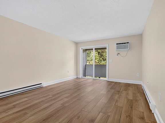 5th image of 108 Eastern Avenue #201