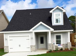 113 Fernwood St, Panama City Beach, FL 32407